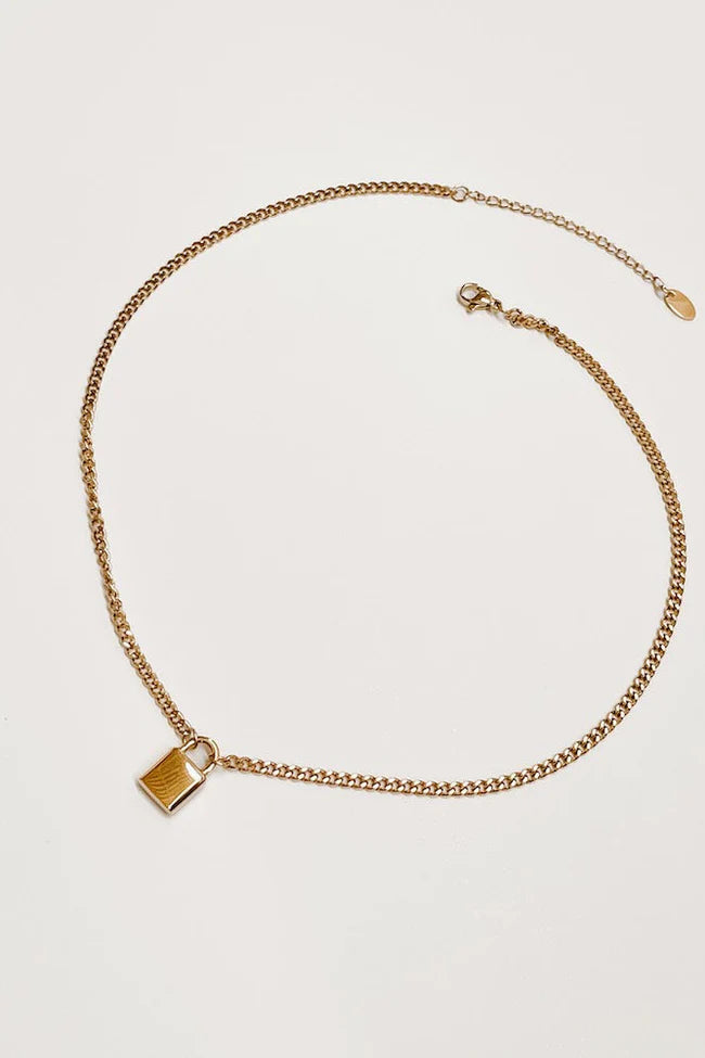 KEY TO MY HEART PENDANT NECKLACE *WATERPROOF*