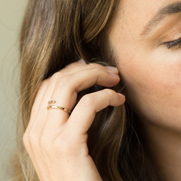 MARIGOLD WRAP AROUND RING