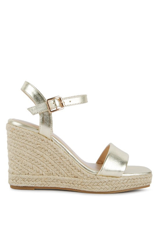 AUGIE WOVEN WEDGE SANDALS