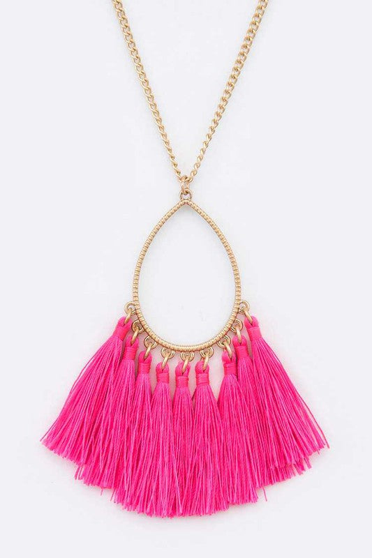 TASSELED TEARDROP PENDANT NECKLACE