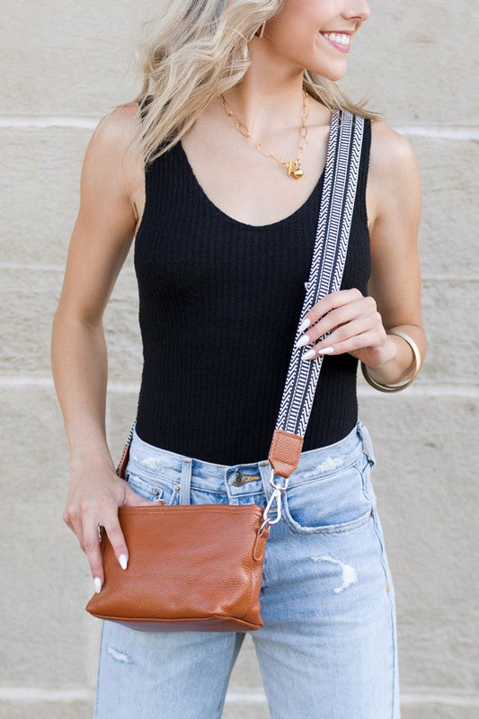 ARIA COMPACT CROSSBODY *GENUINE LEATHER*