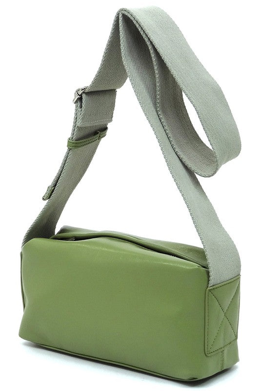 WIDE GUITAR STRAP BOXY CROSSBODY BAG