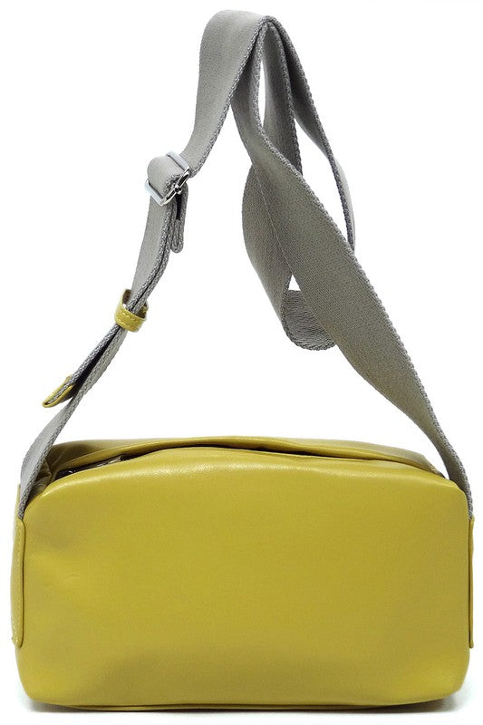 WIDE GUITAR STRAP BOXY CROSSBODY BAG