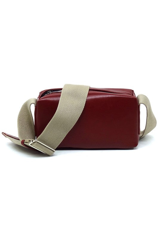 WIDE GUITAR STRAP BOXY CROSSBODY BAG