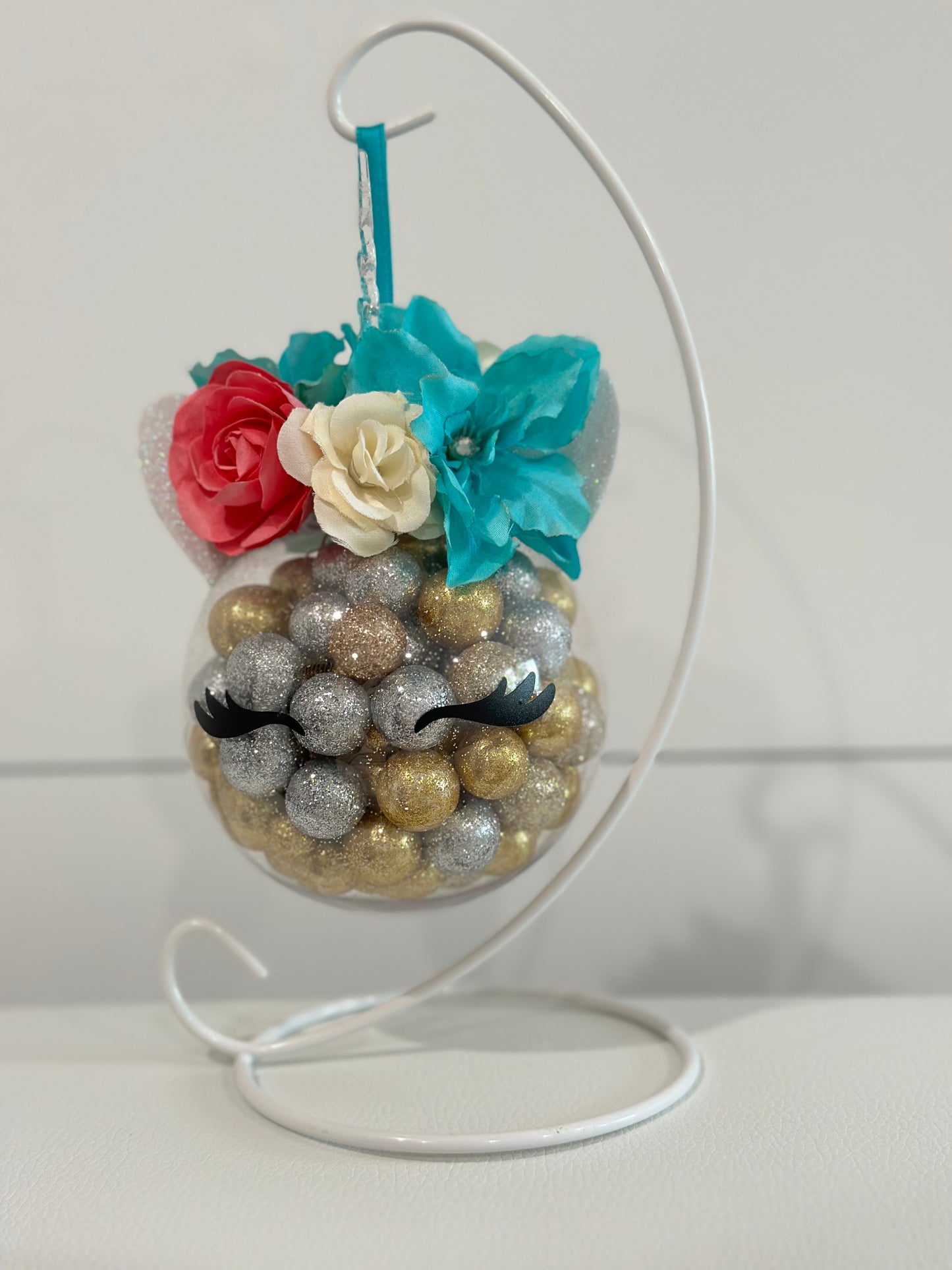 HANDMADE UNICORNS WITH STAND