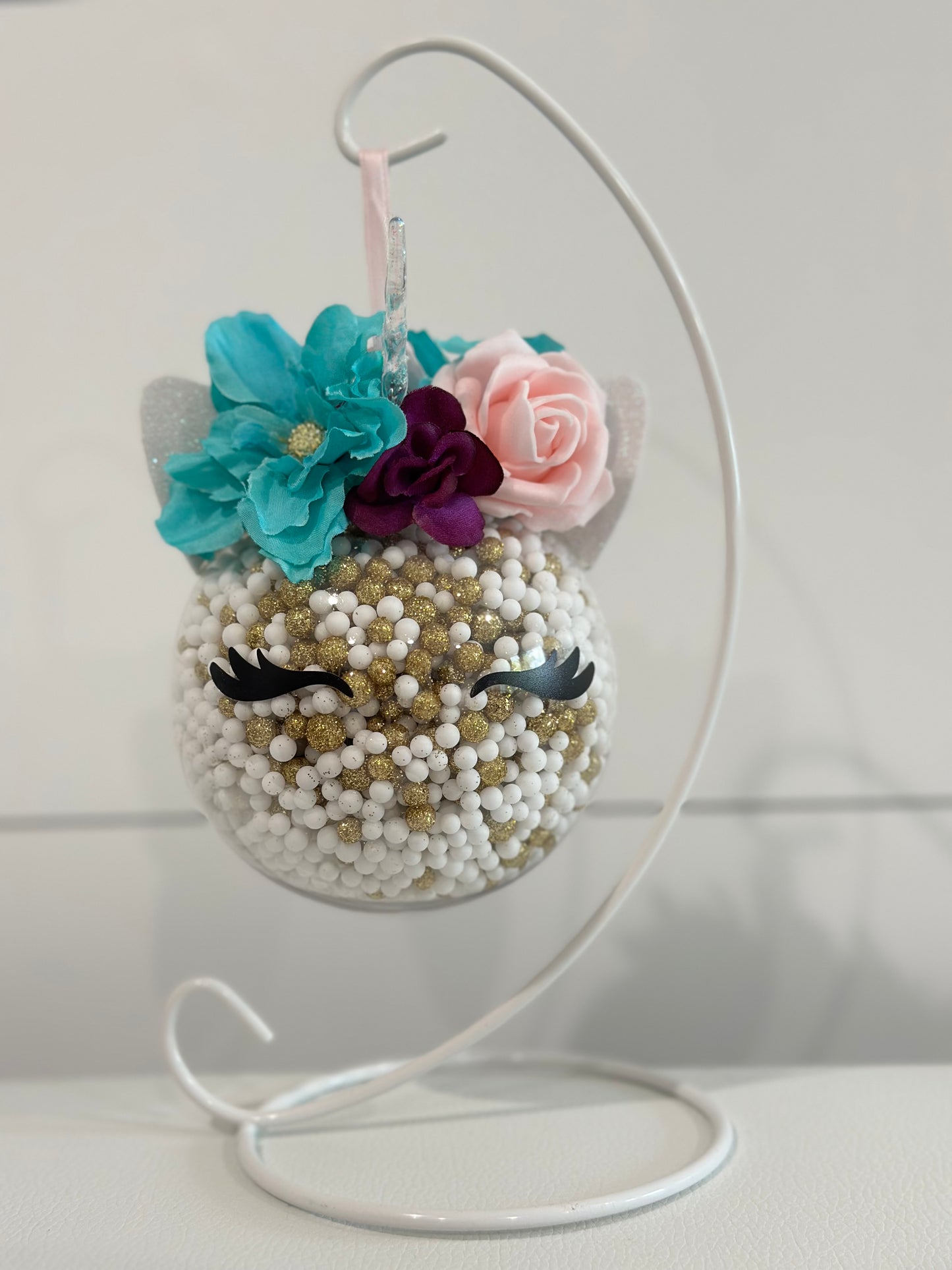 HANDMADE UNICORNS WITH STAND