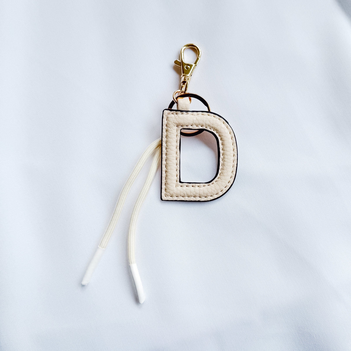 PRETTY SIMPLE VEGAN LEATHER INITIAL BAG CHARMS