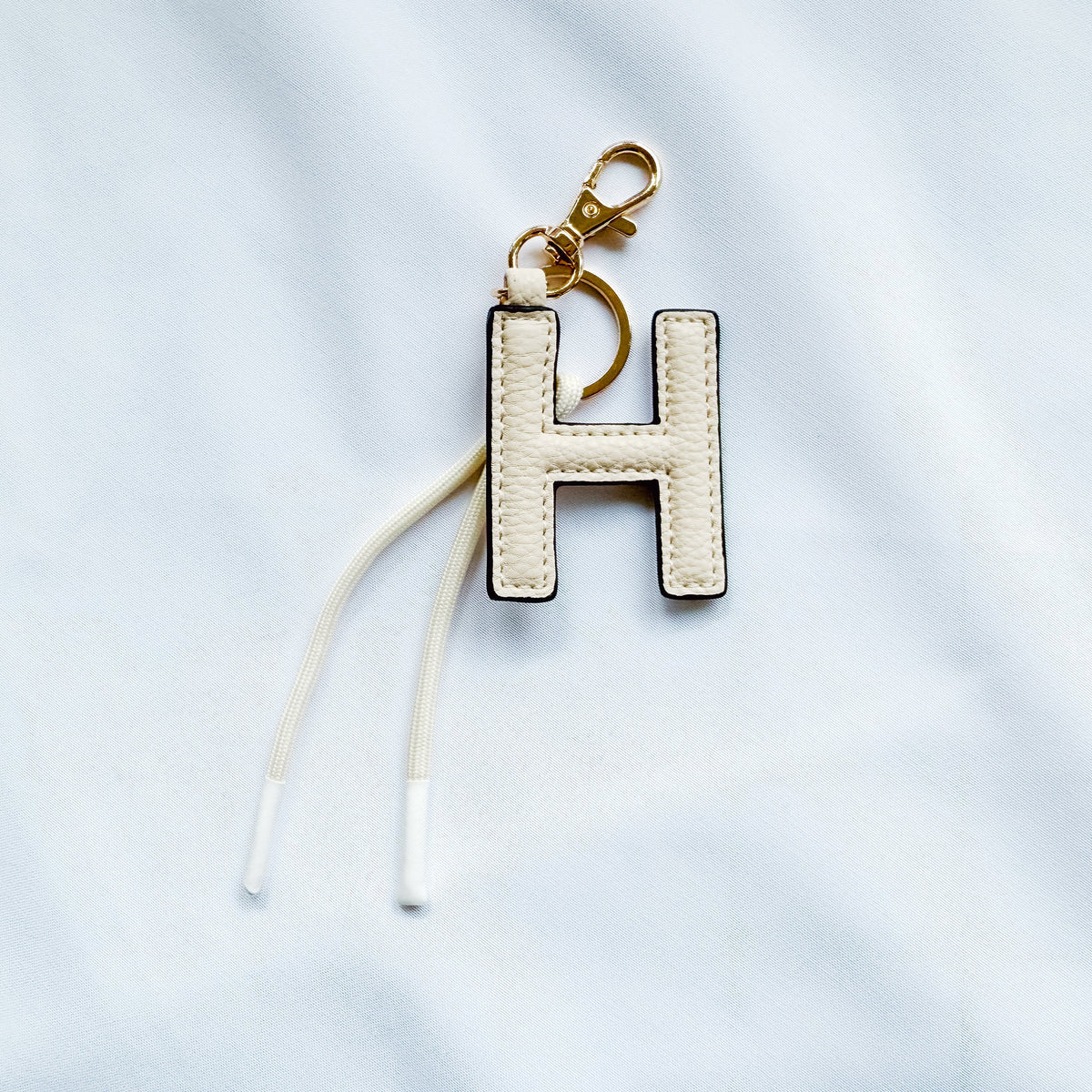 PRETTY SIMPLE VEGAN LEATHER INITIAL BAG CHARMS