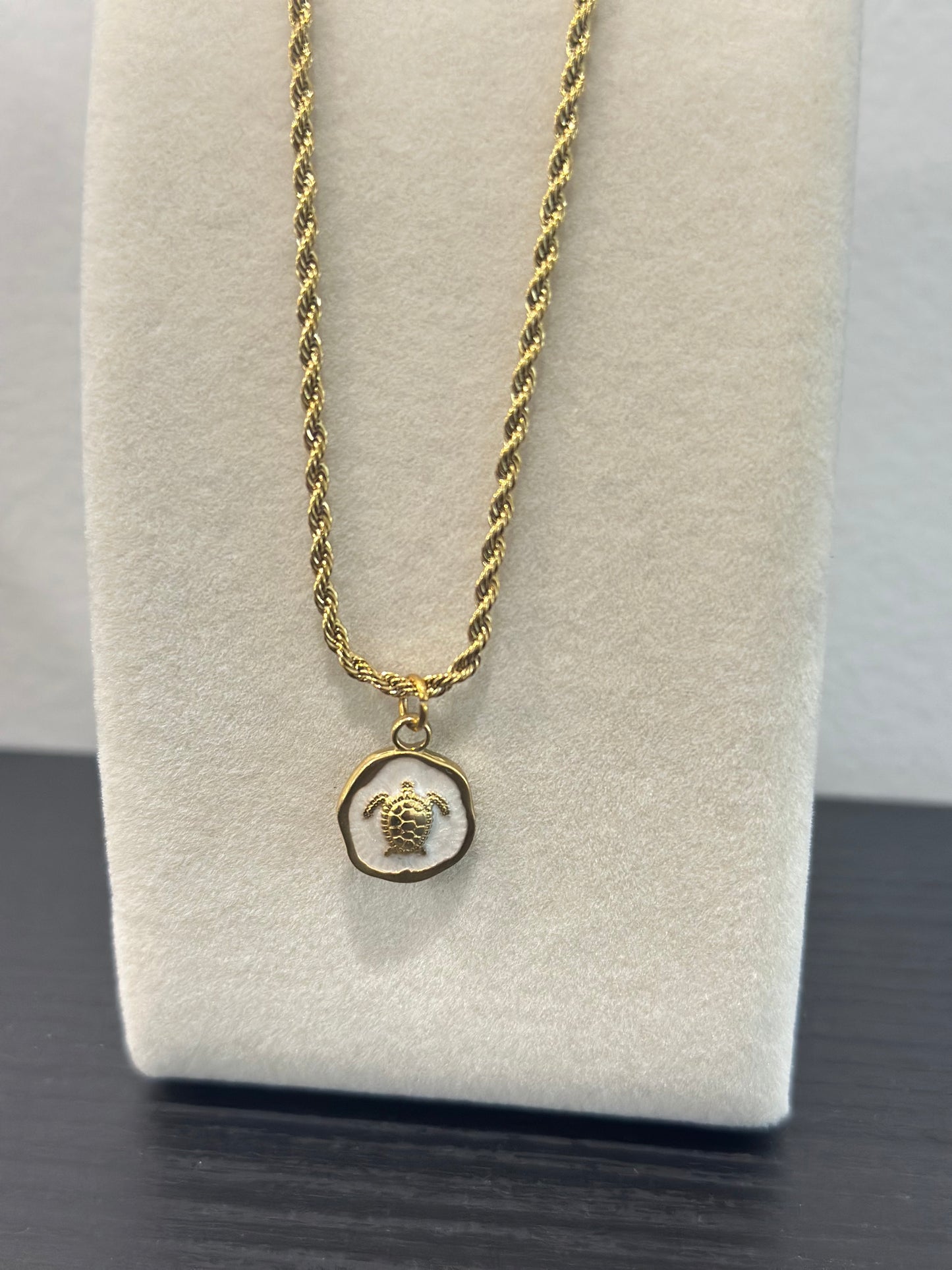 MOTHER OF PEARL TURTLE CHARM NECKLACE 18K PVD *WATERPROOF*