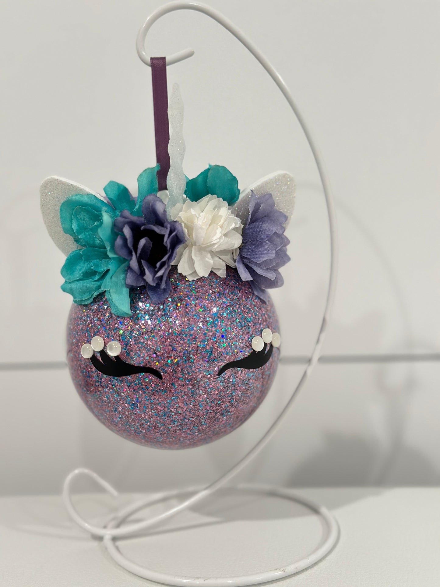 HANDMADE UNICORNS WITH STAND