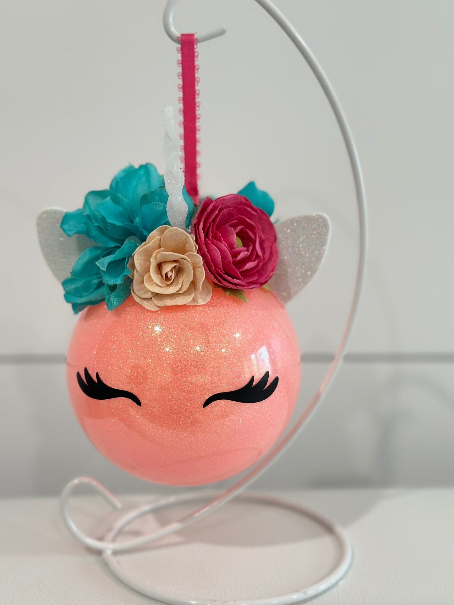 HANDMADE UNICORNS WITH STAND