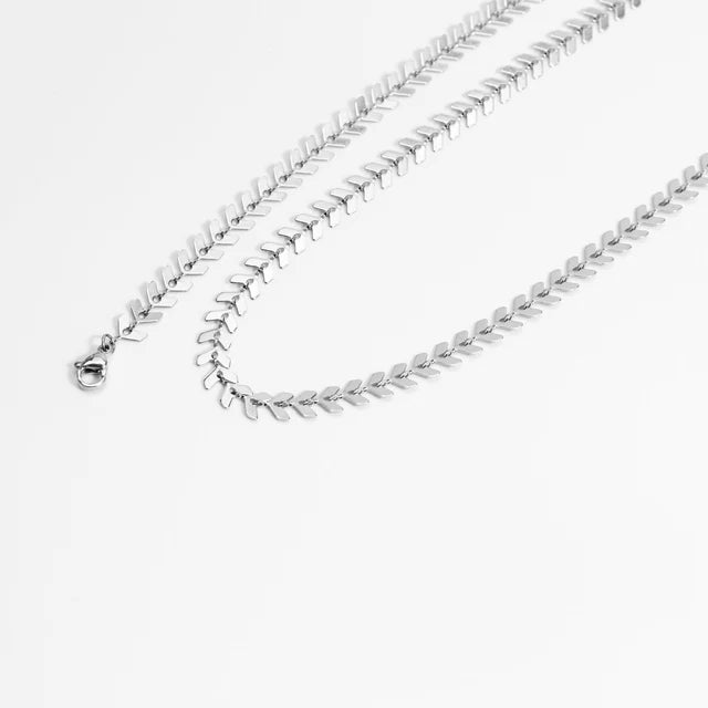 CHEVRON CHAIN NECKLACE & BRACELET 18K PVD *WATERPROOF*