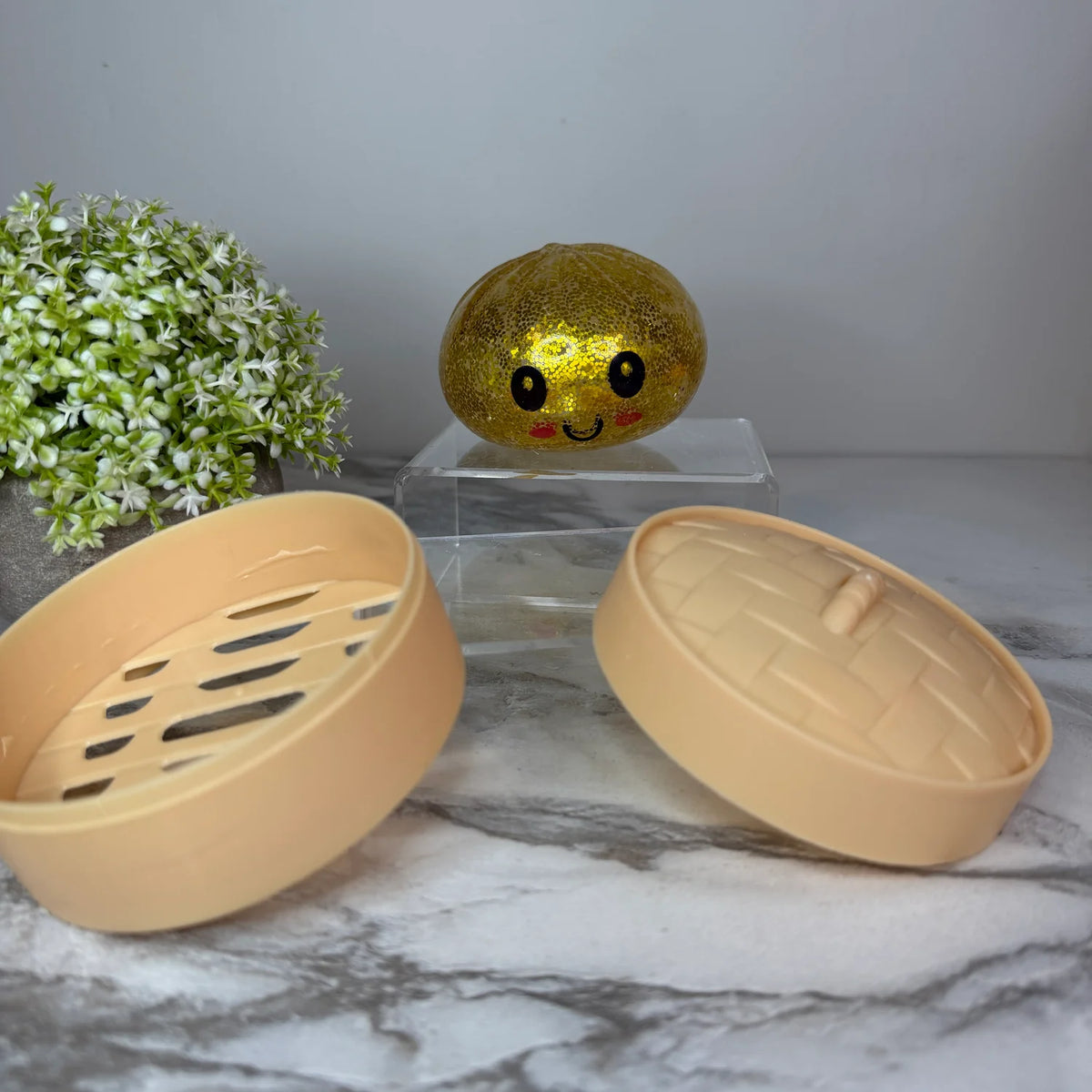 Squishy Toy - Viral Dumpling Gold Glitter - Water Beads