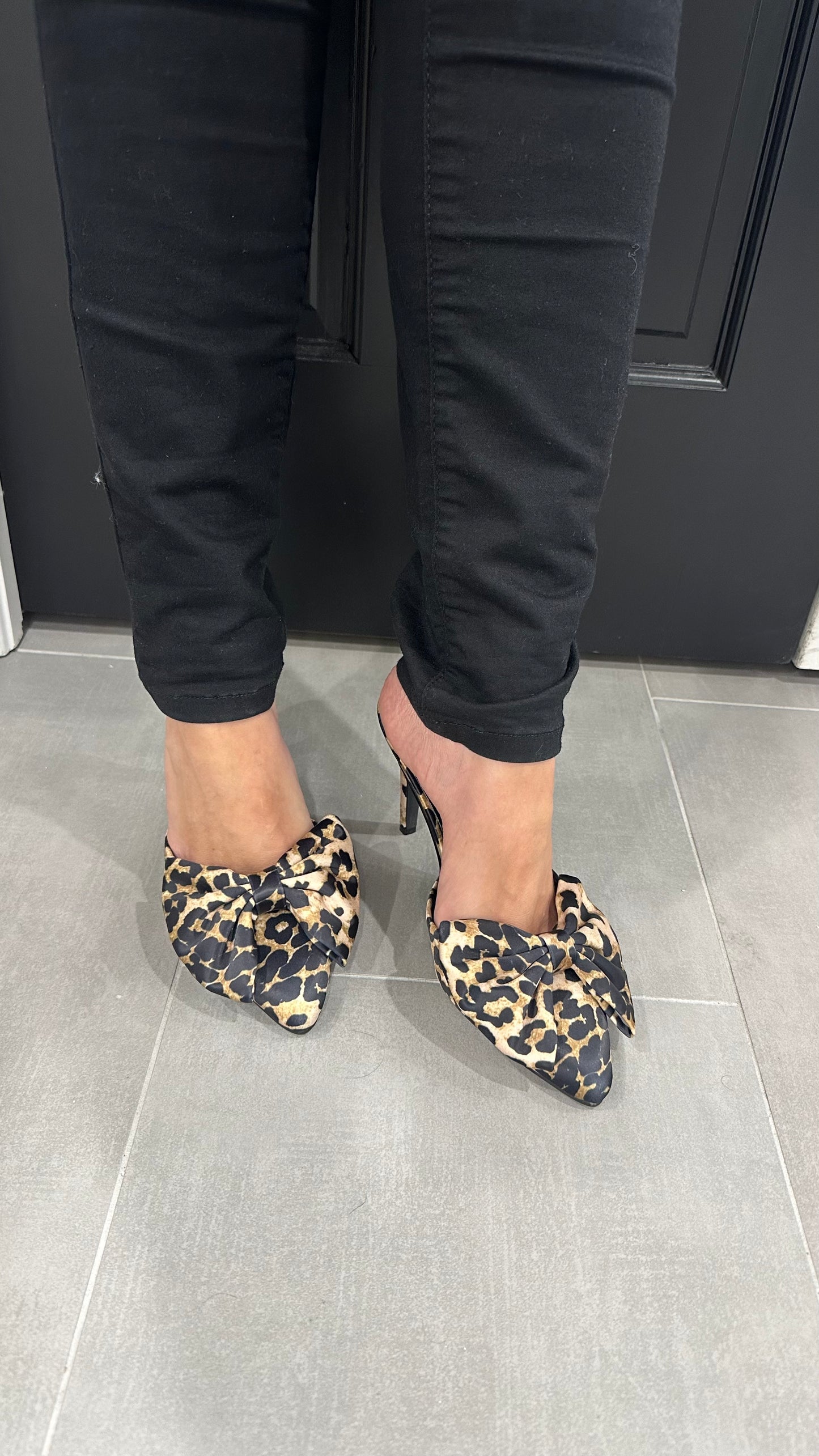 JOELLE ANIMAL PRINT PUMP